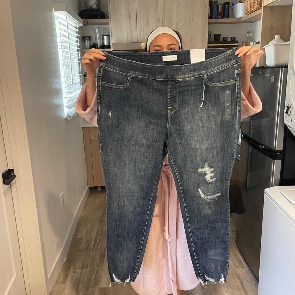 NEVER WORN BEFORE LANE BRYANT JEANS SZ22 bundle